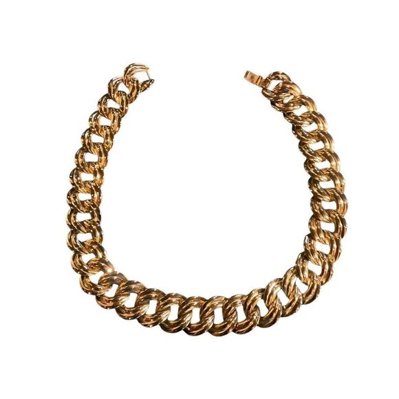 Gorgeous Statement Necklace - Picture 6 of 9